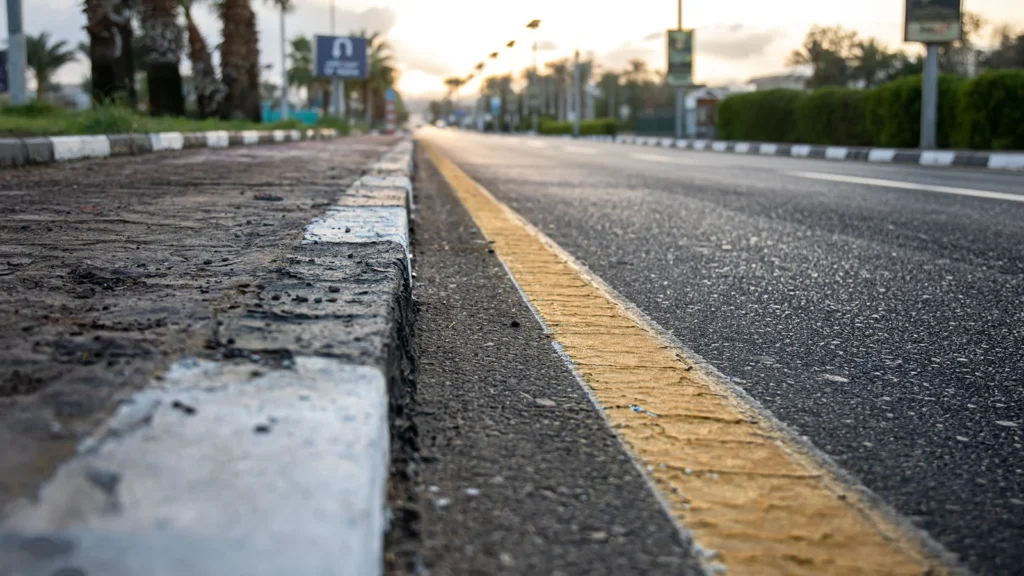 MEYDAN DÜZENLEME VE YOL YAPIMI