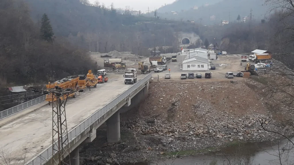 KÖPRÜ İŞLERİ VE TÜNEL İŞLERİ
