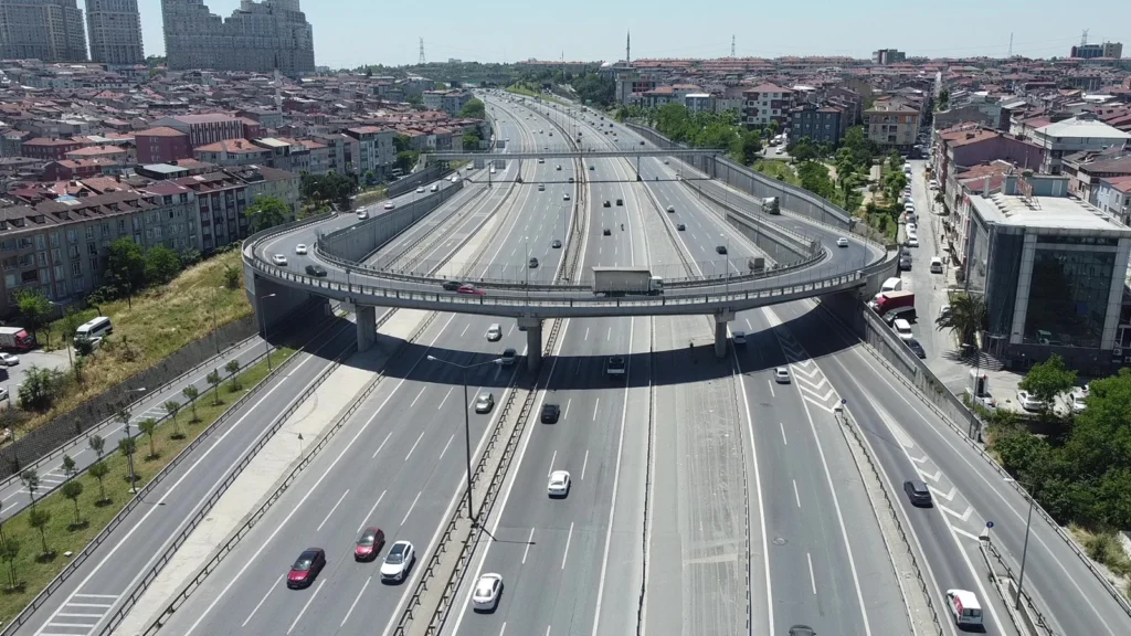 KÖPRÜ VE VİYADÜK YAPIMI